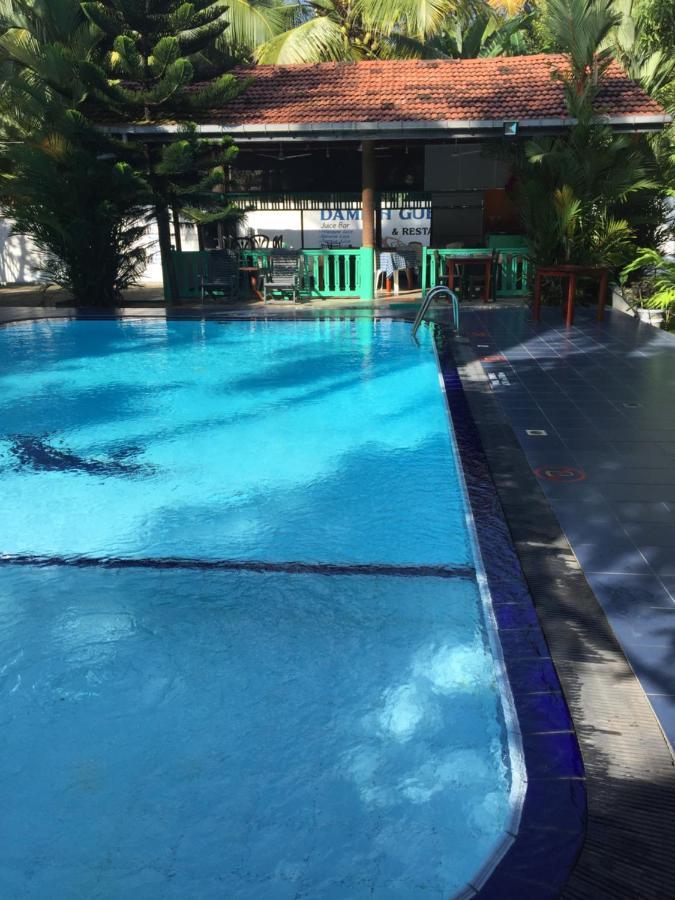 Damith Guest House Unawatuna Eksteriør bilde