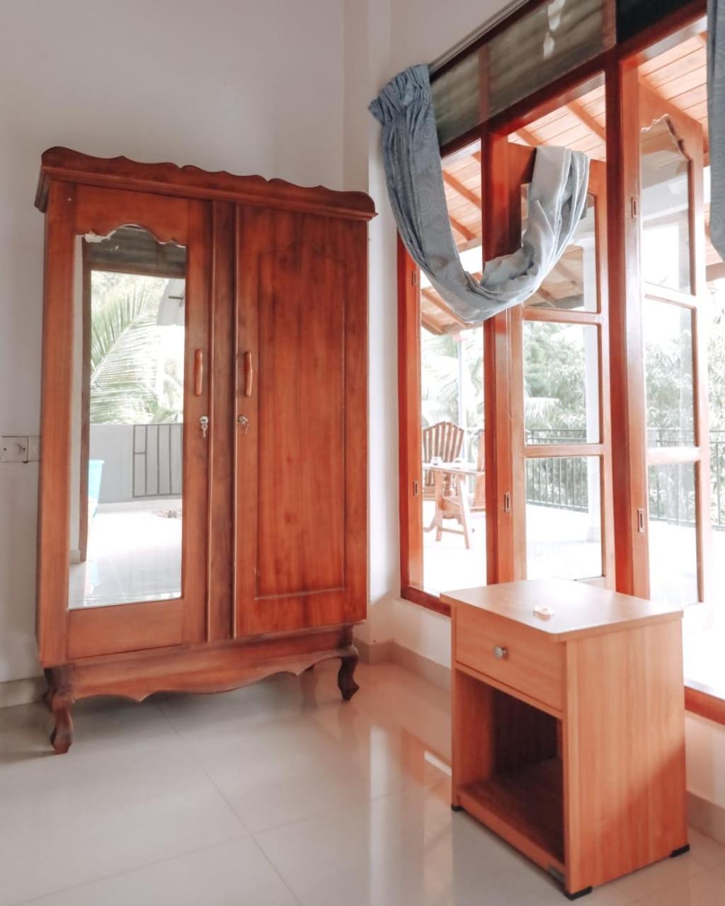 Damith Guest House Unawatuna Rom bilde