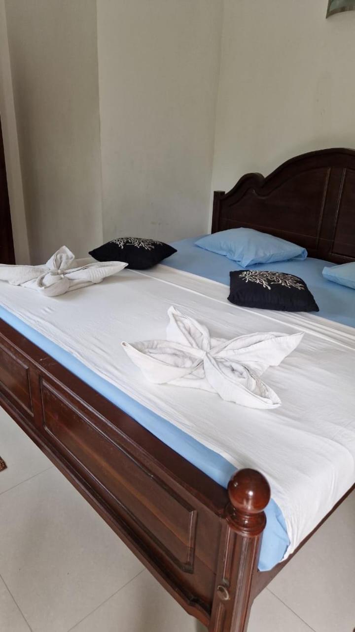 Damith Guest House Unawatuna Eksteriør bilde