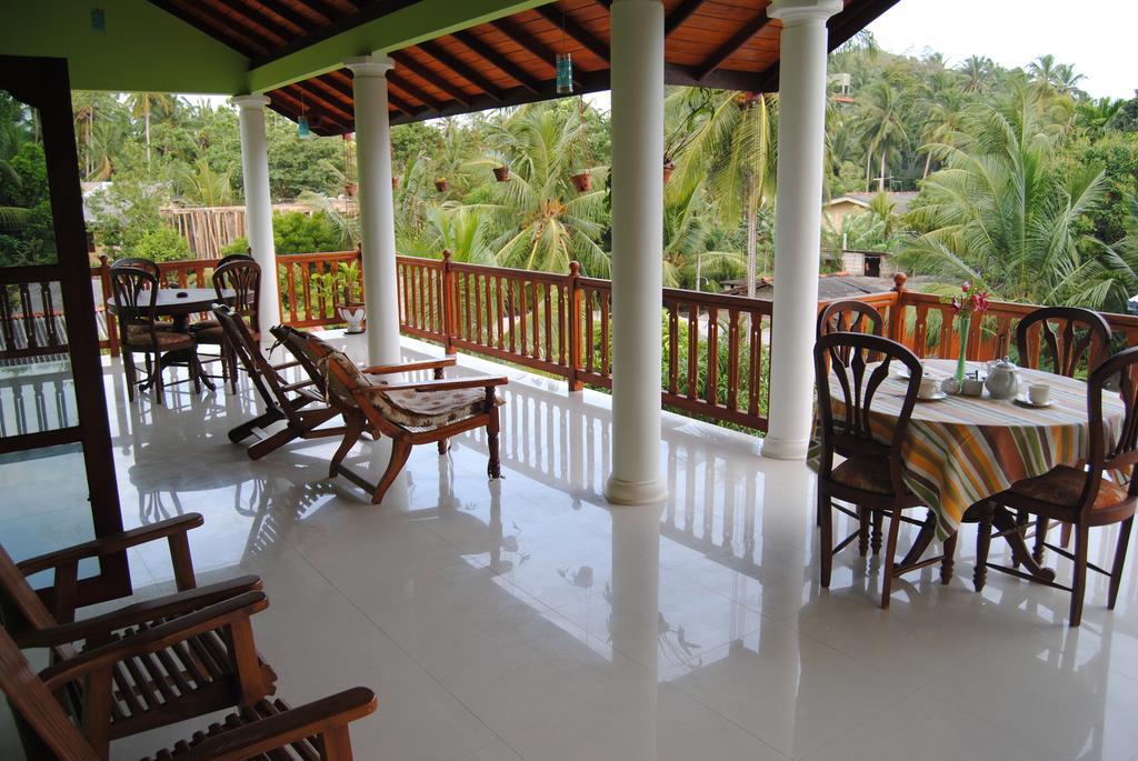 Damith Guest House Unawatuna Eksteriør bilde