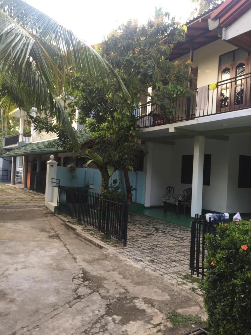 Damith Guest House Unawatuna Eksteriør bilde